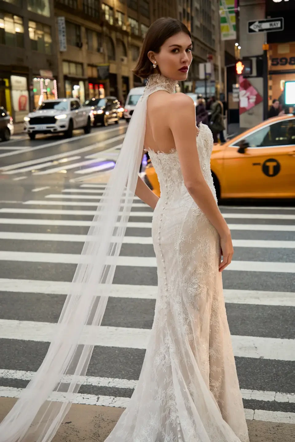 Beyond The Veil: Bridal Accessories to Complete Your Wedding Day Look. Mobile Image