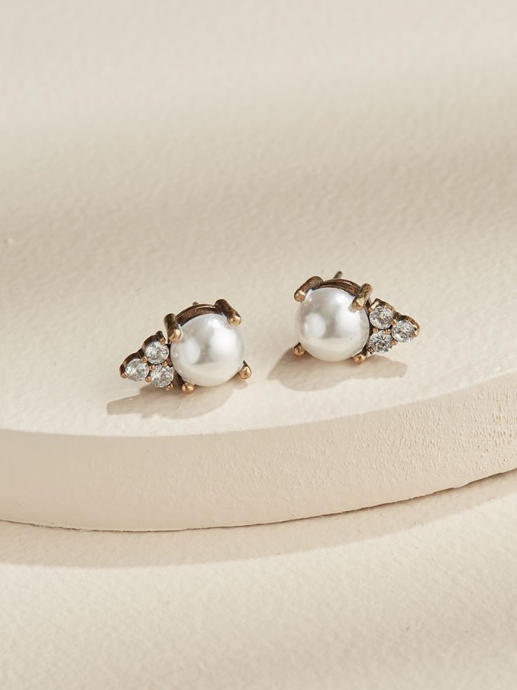 Olive & Piper Pearl Chloe Studs #0 default Ox Gold picture