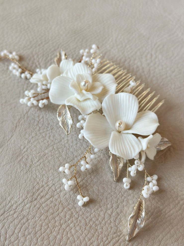 Sarah Grace Handmade Alloy Leaf Rhinestone Ceram Flower Freshwater Pearls Bridal Hair Comb - Sarah Grace #0 default Silver picture