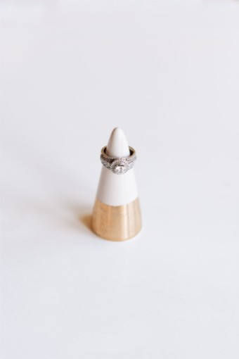 Santa Barbara Designs Ring Cone #0 default Ivory Gold thumbnail