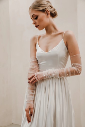 Heirloom Bridal Company Ruched Pearl Gloves #2 default Ivory thumbnail