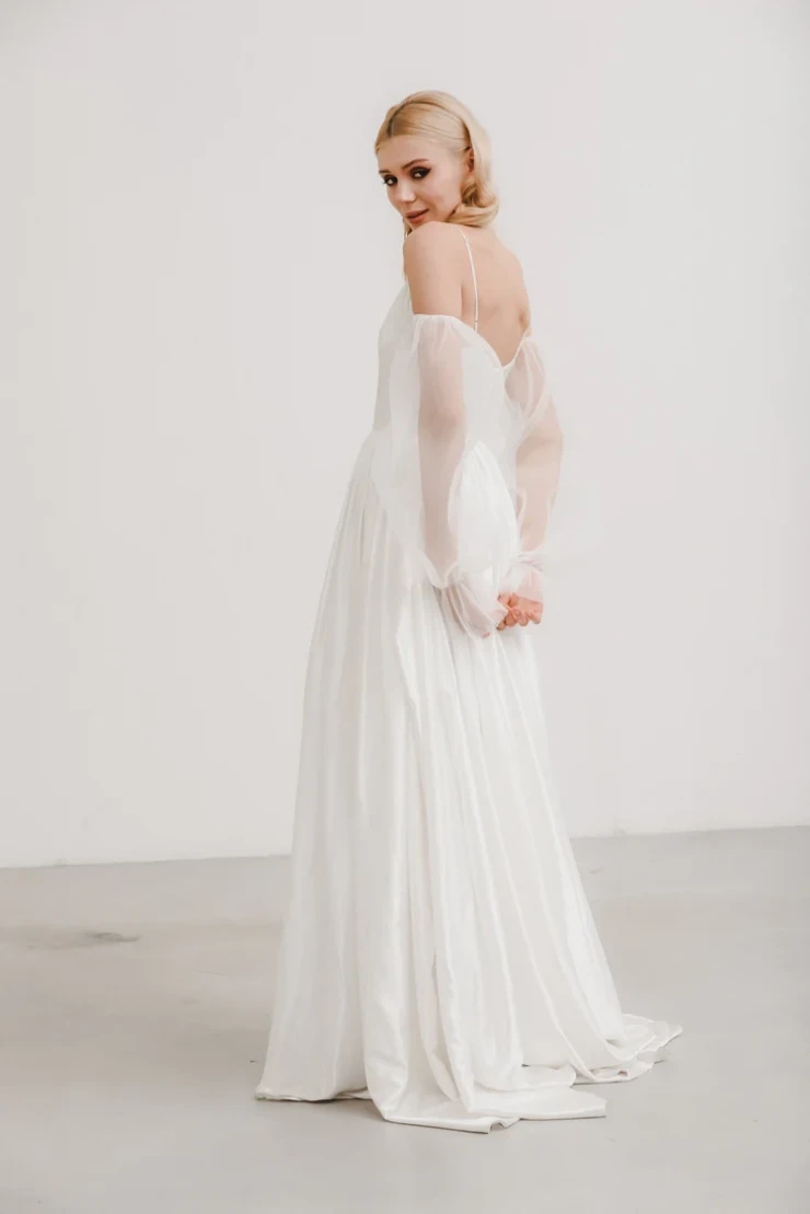 Heirloom Bridal Company Mary Sleeves #1 Ivory picture