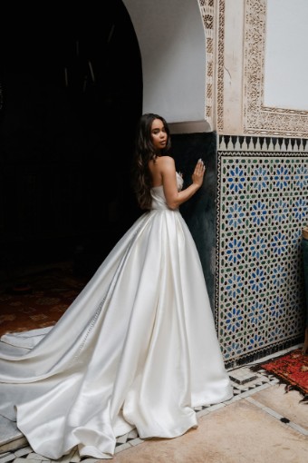 Abella Adelina Style #E457 $9 Ivory thumbnail