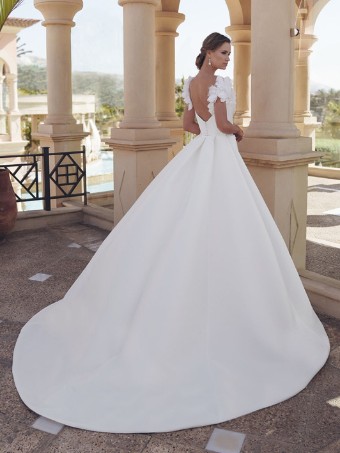 Blue by Enzoani Stella #5 default Ivory/Nude thumbnail