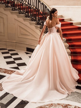 Élysée Filippa #2 Ivory thumbnail