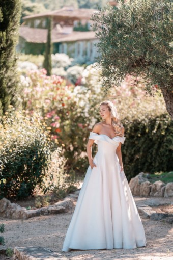 Allure Bridals A1303 #0 default Ivory thumbnail