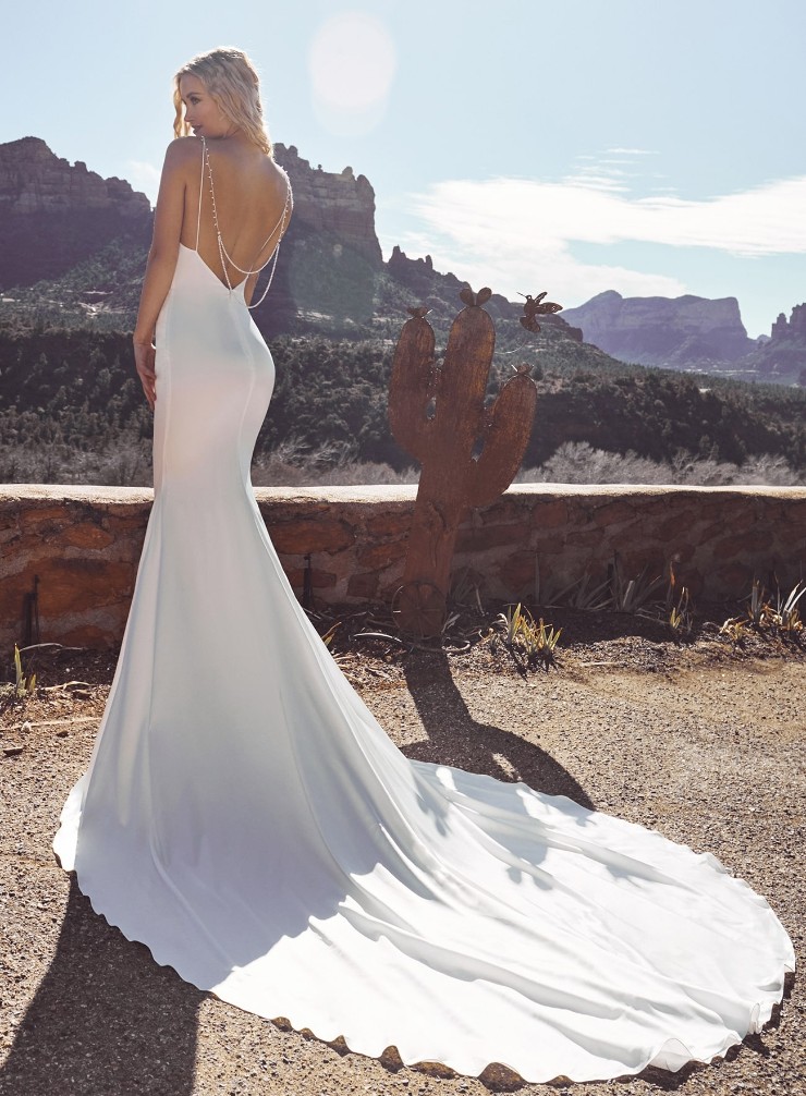 La Perle by Calla Blanche LP2018 #1 default Ivory picture