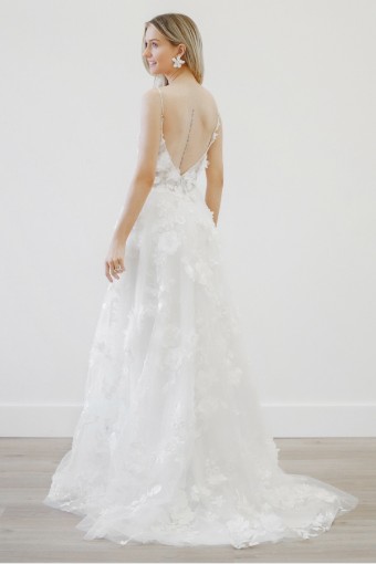 Wtoo Adiel Style #11727 #1 Ivory thumbnail