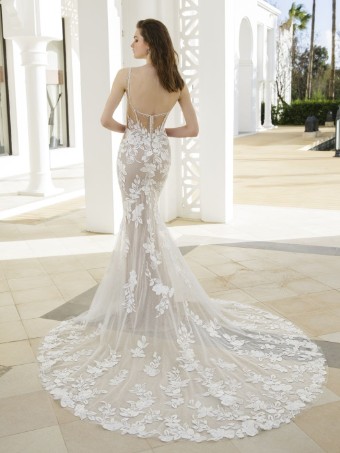 Blue by Enzoani Rosemary #1 Ivory/Nude thumbnail