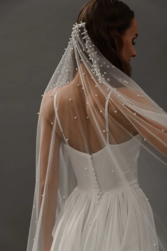 Heirloom Bridal Company V015 #0 default Ivory Only thumbnail