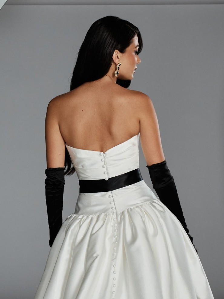 Evie Young EY651 - O'Hara - Evie Young #3 default Ivory picture