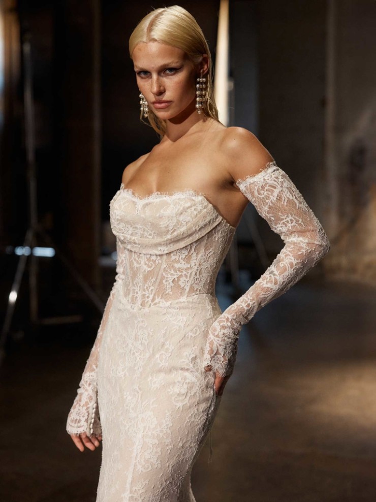 Evie Young EY583 #1 Ivory/Mocha picture