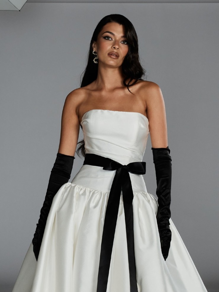 Evie Young O'Hara - EY651 - Evie Young #1 Ivory picture