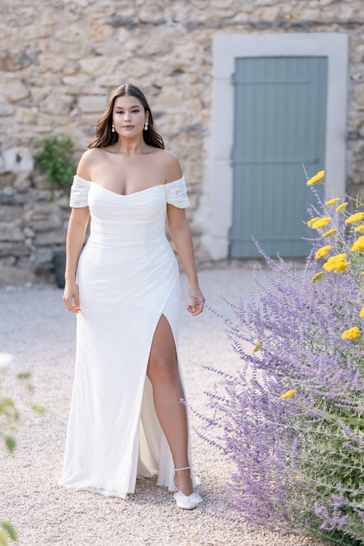 Allure Bridals W526 #1 default Ivory picture