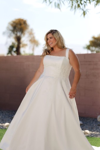 Stella York SY8217 $3 Ivory thumbnail