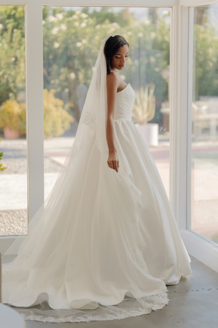 Stella York #SY8239 Image