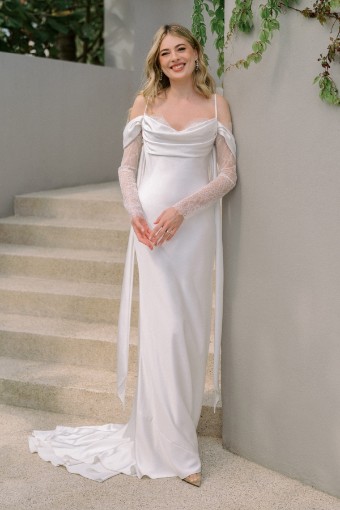 Locket Cam With Sleeves Style #15218 #0 default Ivory thumbnail