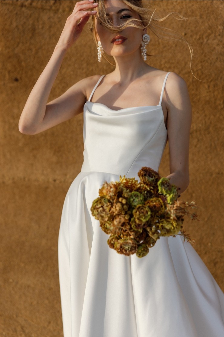 Locket Emira Style #15231 #1 Ivory picture