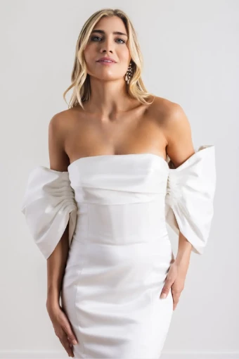 Locket Mercedes with Sleeves Style #14217 $2 thumbnail