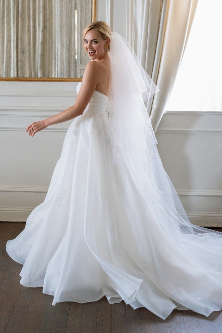 Locket Gabby Style #14805 #1 Ivory picture