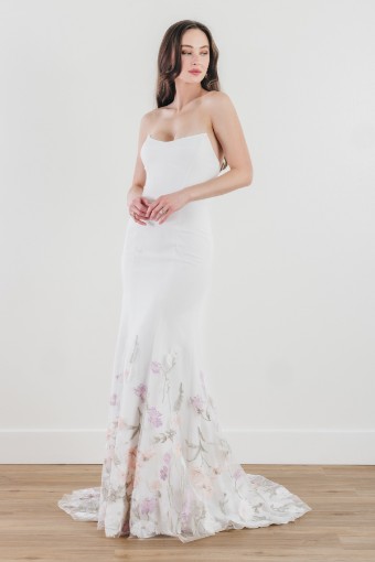 Locket Pryce Style #13730 $0 default Ivory/Multi thumbnail