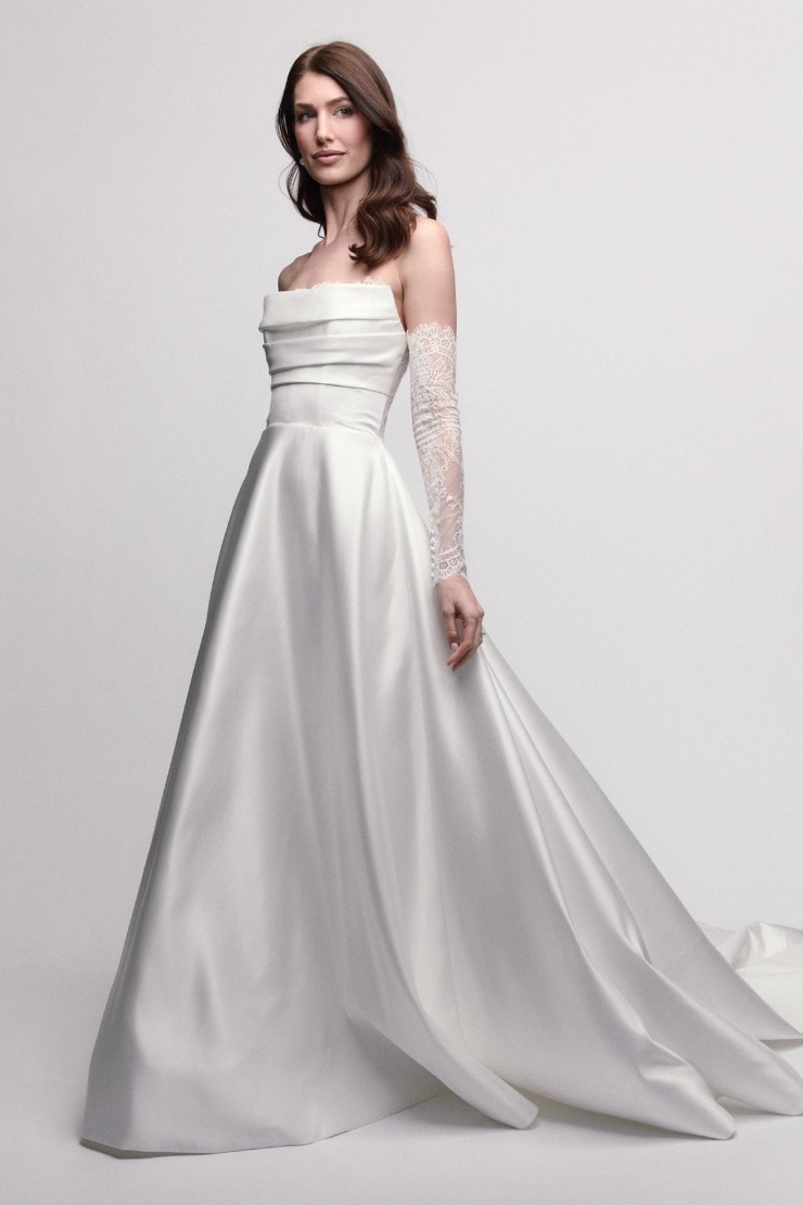 Locket Aster with Sleeves Image