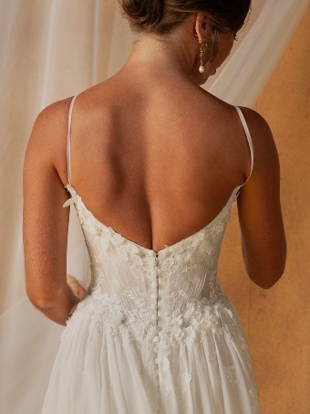 Madi Lane ML26333 $2 Ivory thumbnail
