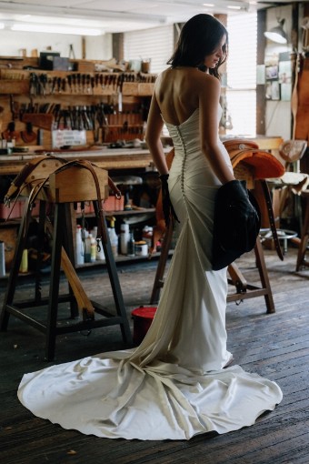 Locket Delphinium Style #16223 $2 Ivory thumbnail