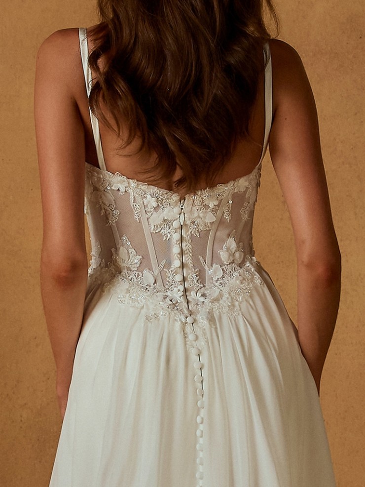 Madi Lane Nim #4 default Ivory picture