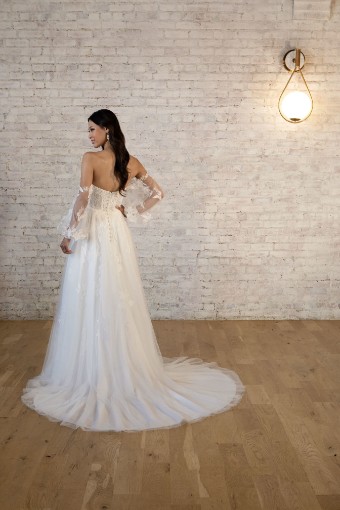 Stella York 7521 #23 (IV-IV) Ivory Lace and Tulle over Ivory Gown thumbnail