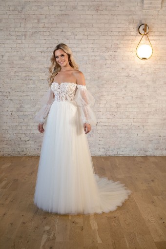 Stella York 7573 #4 (IV-IV) Ivory Lace Tulle and Regal Organza over Ivory Gown thumbnail