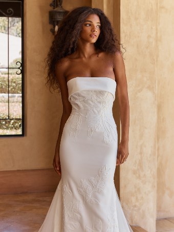 Madi Lane ML26811 $1 Ivory thumbnail