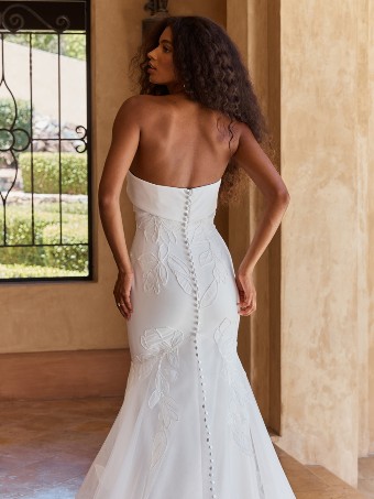 Madi Lane ML26811 $4 default Ivory thumbnail