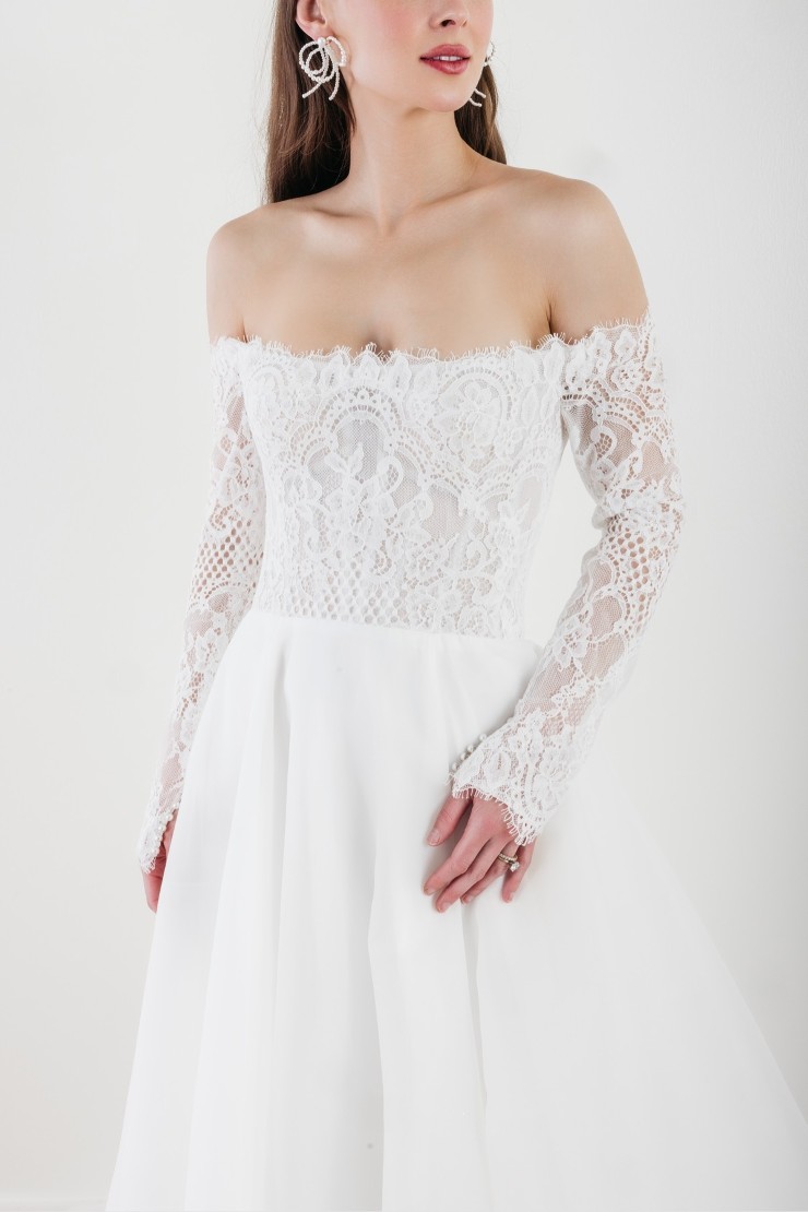 Locket 13727 - Kelina - Locket by Watters Style #13727 - Kelina - Locket by Watters #2 default Ivory Off White picture