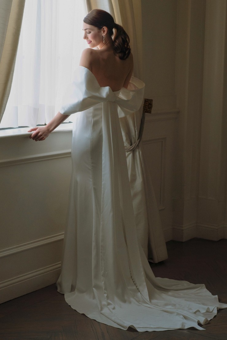 Locket 14217 - Mercedes with Sleeves - Locket by Watters Style #14217 - Mercedes with Sleeves - Locket by Watters #0 default Off-White picture
