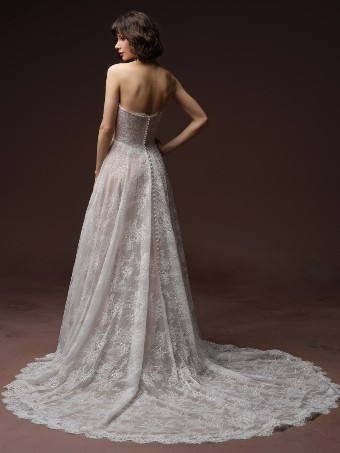 Maggie Sottero Style #4961 $8 Ivory thumbnail