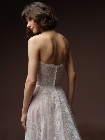 Maggie Sottero Style #4961 $9 Ivory thumbnail