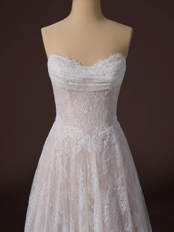 Maggie Sottero Style #4961 $17 Ivory thumbnail