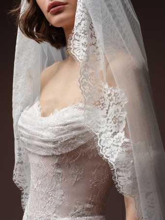 Maggie Sottero Style #4961 $15 Ivory thumbnail