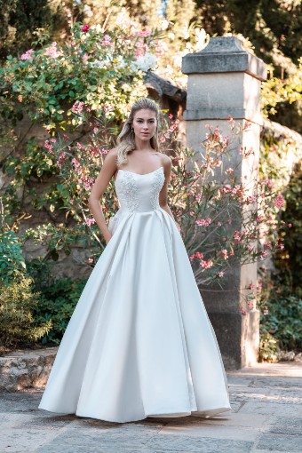 Allure Bridals A1321 $0 default Ivory thumbnail