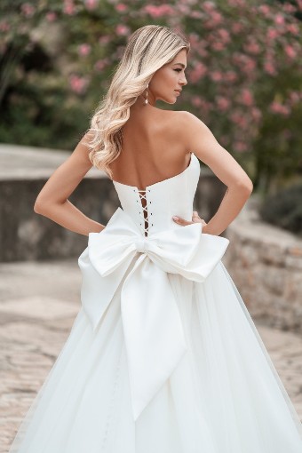 Allure Bridals A1311 $2 default Ivory thumbnail