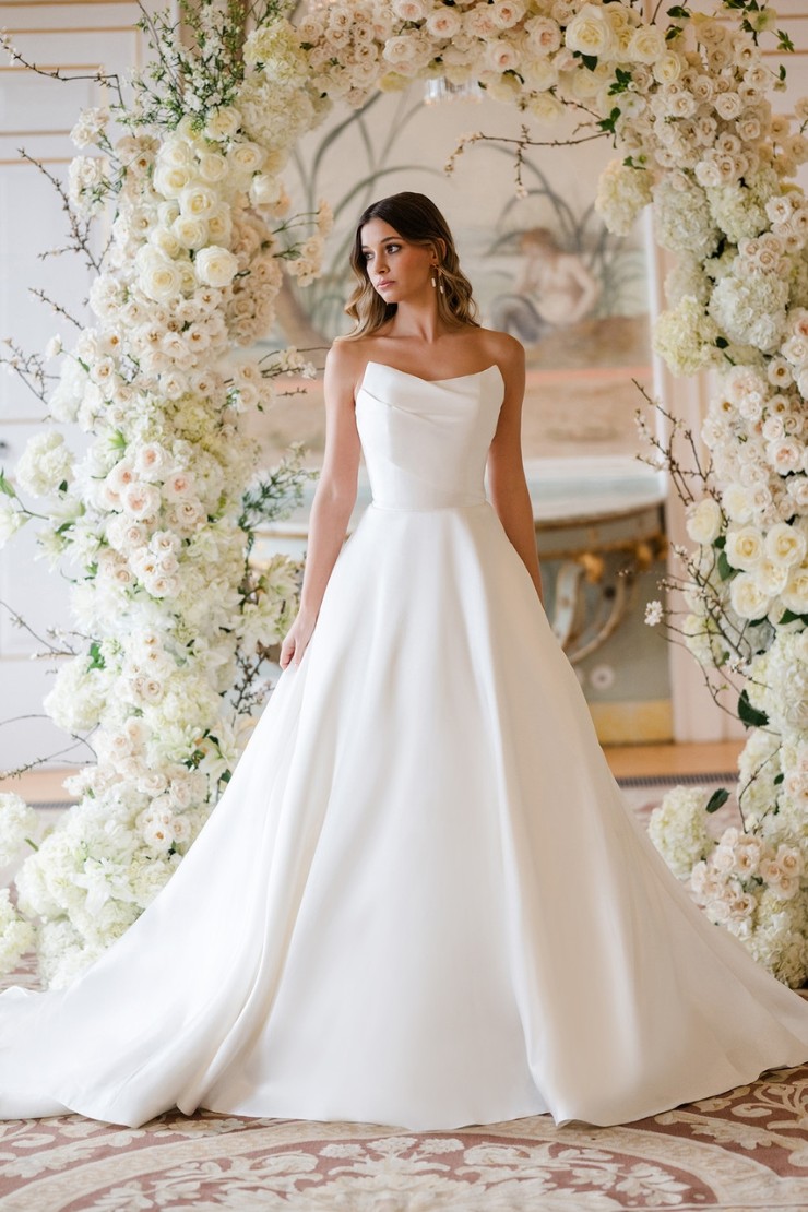 Abella Carmena Style #E259 #8 Ivory picture